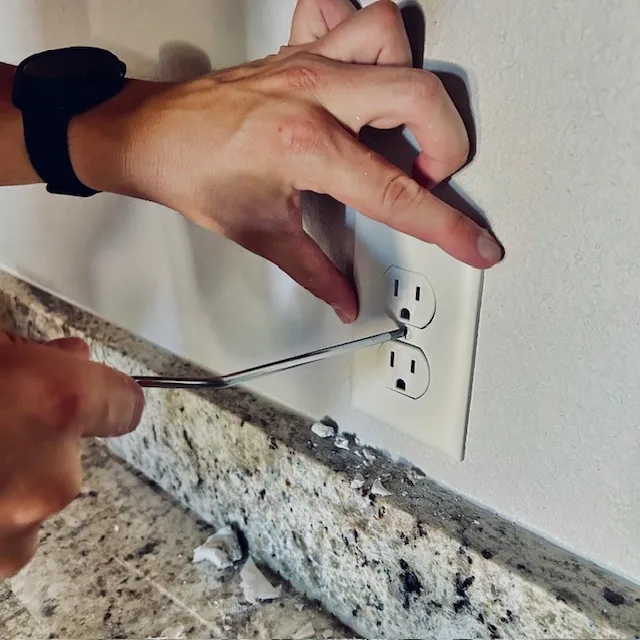 outlet repair